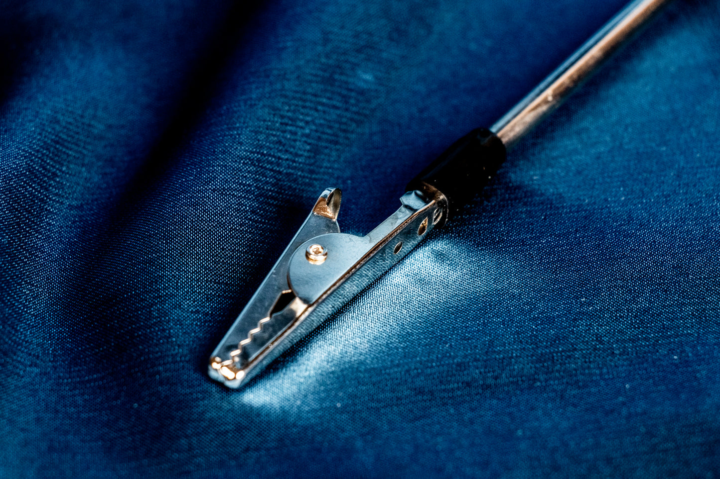 Bracelet Fastener Tool